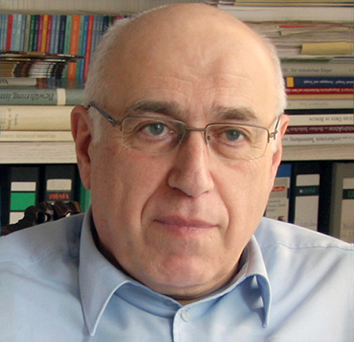 Dr. Dr. Hermann Simon (Chairman)