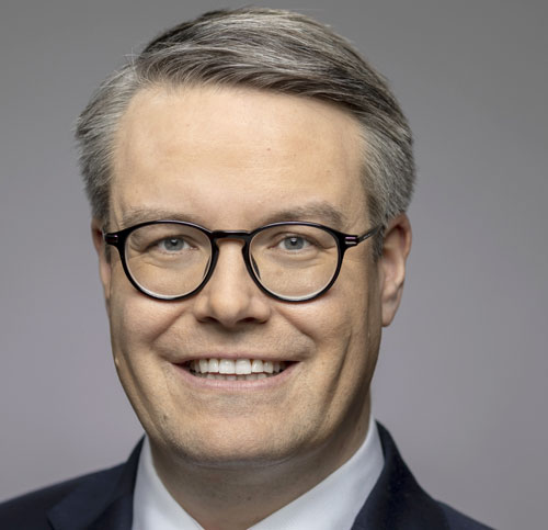 Staatsminister Dr. Tobias Lindner